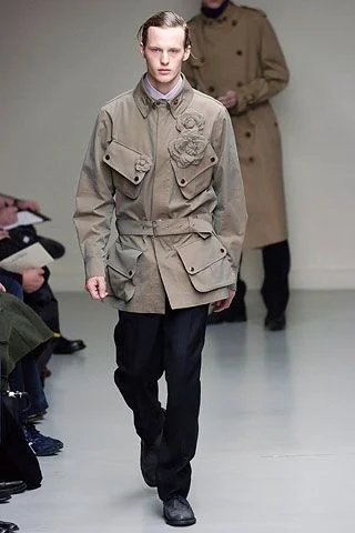 Look 10